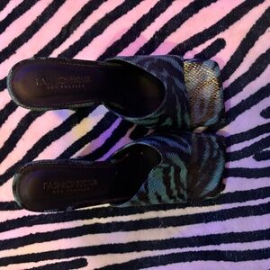 Black, Turquoise and Gold Striped Heels